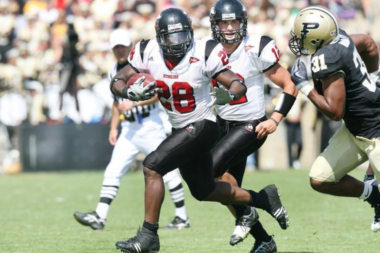 Chad+Spann+will+lead+the+NIU+running+backs+into+the+2010+season.+Spann+rushed+for+1%2C038+yards+and+19+touchdowns+in+2009.
