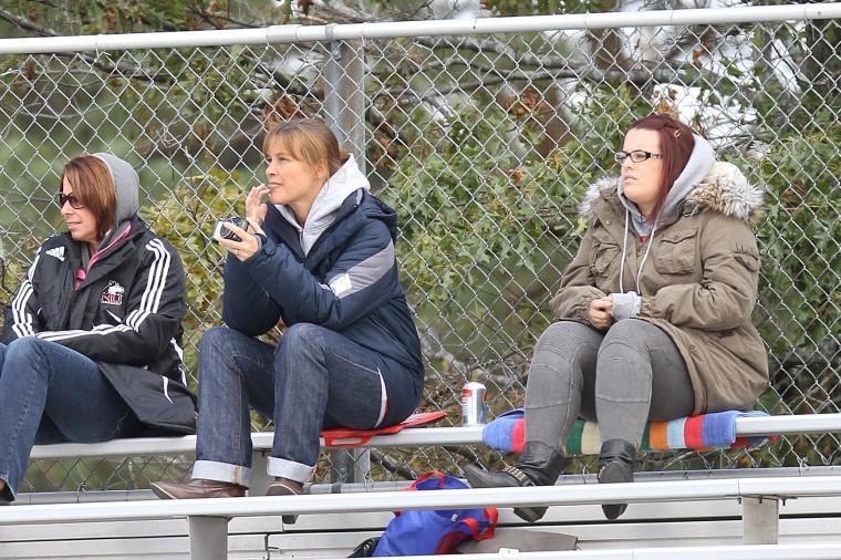 NIUs women soccer goalkeeper Amy Carrs family traveled from England to watch Amy play. 