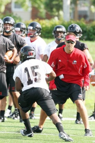 After finding success at Wisconsin-Whitewater, Jim Zebrowski is now the Huskies' quarterback coach.