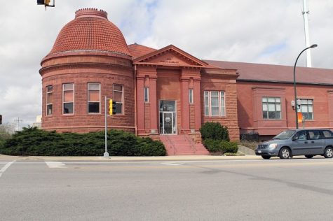 The Sycamore Public Library will remain open during upcoming construction.