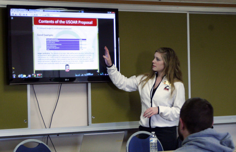 Lauren Boddy, employee at the Student Engagement and Experiential Learning office, spoke to students about joining the USOAR project on Wednesday at the Holmes Student Center, Room 305. USOAR will reward up to $2,500 to a selected proposal for research and presentation.
