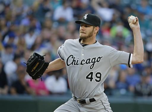 Chicago White Sox starting pitcher Chris Sale throws against the Seattle Mariners in the second inning of a baseball game, Monday, July 18, 2016, in Seattle.