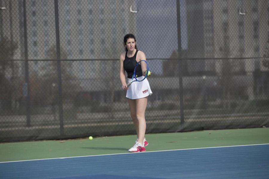 Womens tennis wins two at home