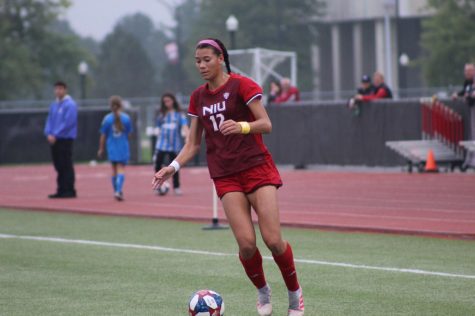 Huskies prepare for season finale, seniors reflect on Huskie careers