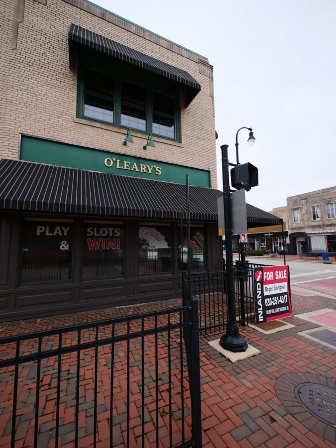 OLearys+Irish+Pub+and+Grill+stands+empty+in+downtown+DeKalb.
