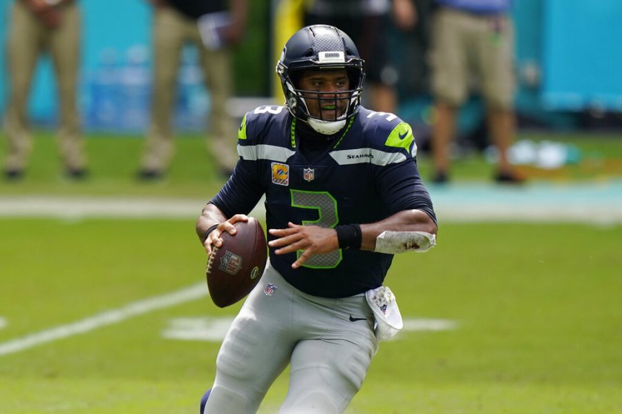 Seattle+Seahawks+quarterback+Russell+Wilson+%283%29+looks+to+pass+the+ball+during+the+first+half+of+an+NFL+football+game+against+the+Miami+Dolphins%2C+Sunday%2C+Oct.+4%2C+2020+in+Miami+Gardens%2C+Fla.+%28AP+Photo%2FWilfredo+Lee%29