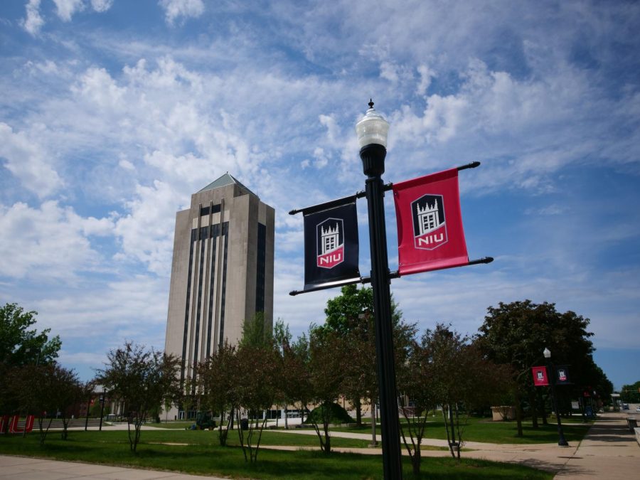Columnist Angelina Padilla-Tompkins believes NIU can do more for their transfer students.