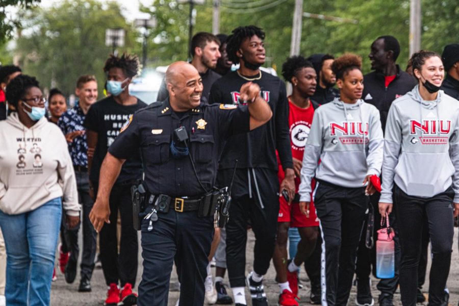DeKalb+Police+Chief+David+Byrd+walks+with+NIU+students+at+Tuesdays+Unity+Walk.
