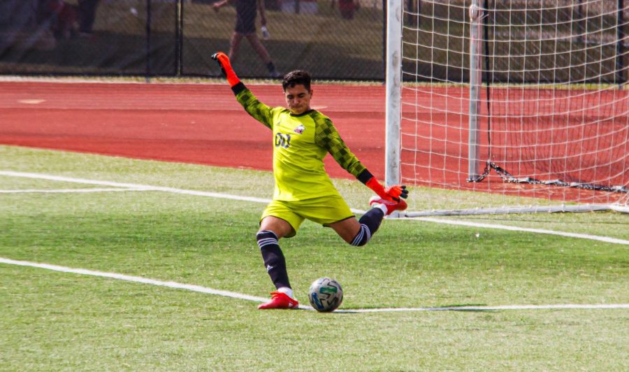 Redshirt junior goalkeeper Martin Sanchez lines up for a goal kick in NIUs match on Aug. 26 against Purdue-Fort Wayne. The Huskies havent allowed a goal in 501 minutes of play, or five complete games.