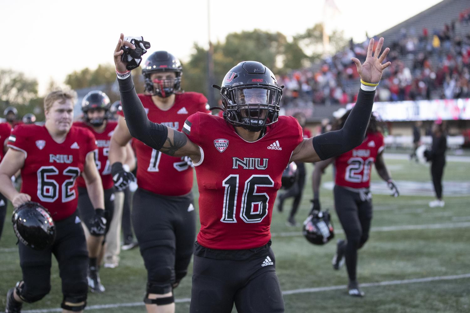 Antario Brown - Football - NIU Athletics