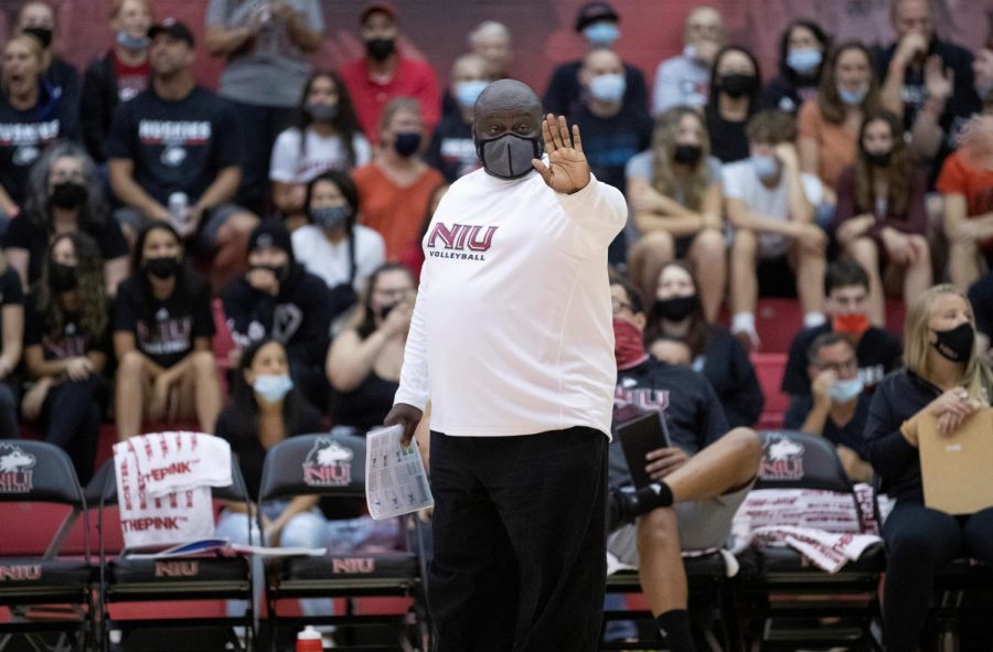 Head+coach+Ray+Gooden+coaches+his+team+from+the+sidelines+during+a+match+on+Sept.+18+at+Victor+E.+Court.+Gooden+has+coached+at+NIU+for+20+years.