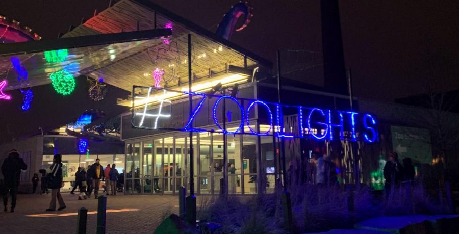 The entrance to the Zoo Lights at Lincoln Park Zoo in Chicago. Attending the Zoo Lights is Opinion Editor Brionna Belchers most recent holiday tradition. 