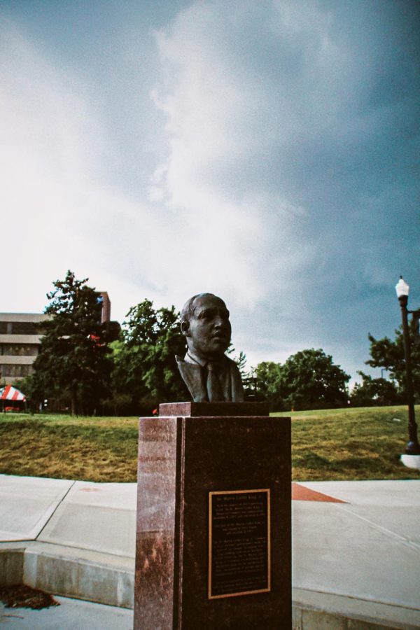 The+MLK+statue+across+the+Holmes+Student+Center