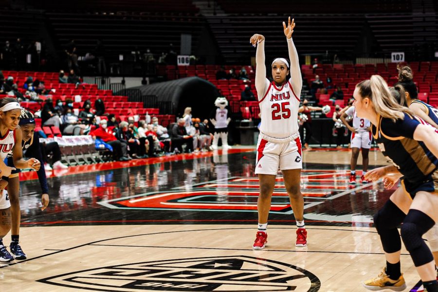 Junior forward AJah Davis shoots from the free throw line during a game on Jan. 15 against the University of Toledo Rockets. The Huskies fell 73-52 as Davis led all NIU scorers with 24 points. (Summer Fitzgerald/ Northern Star)