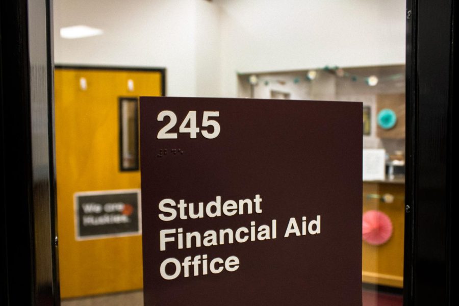 The new Student-facing financial aid counseling unit helps students to understand their loans and their financial situations. 