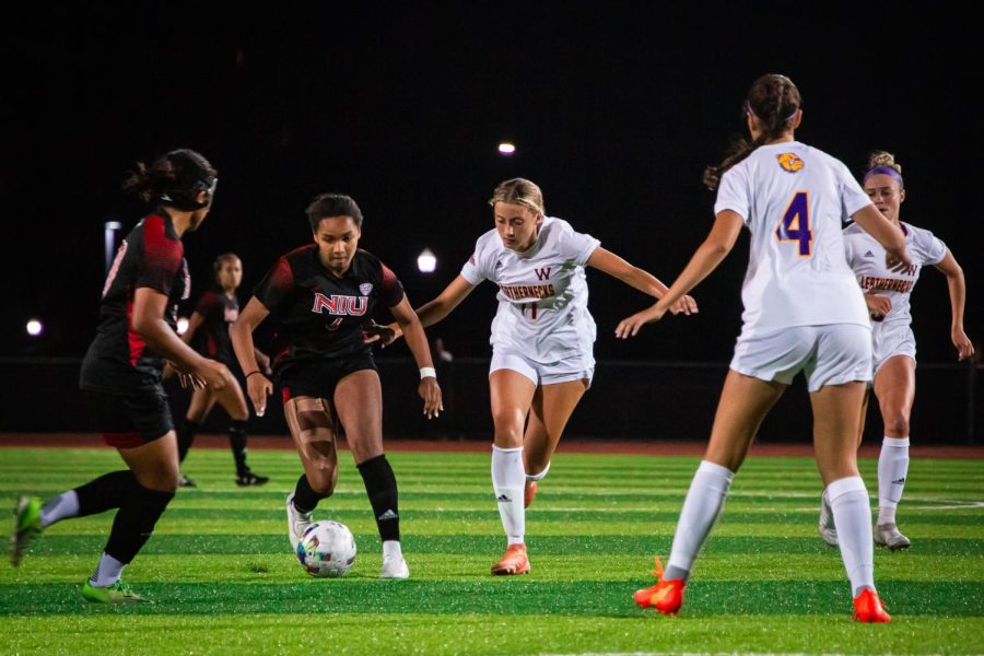 Then-freshman Amber Best in possession of the ball during the womens soccer match against Western Illinois on Sept. 9, 2022. (Mingda Wu | Northern Star).