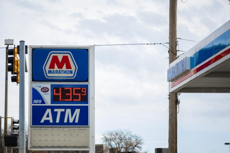 Marathon gas station on 218 W Lincoln Hwy with a price of $4.35 per gallon. (Sean Reed | Northern Star)