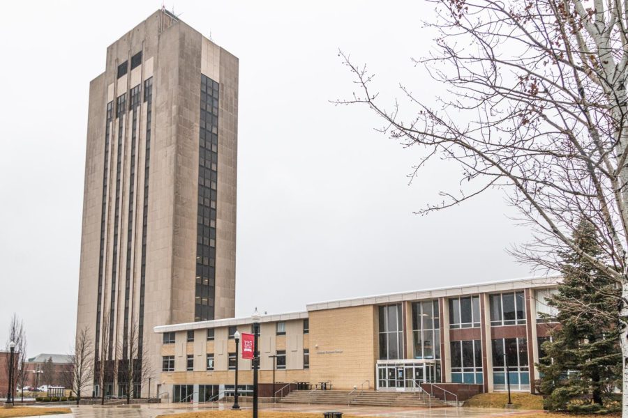 The south side of the Holmes Student Center on a foggy day. (Mingda Wu | Northern Star)