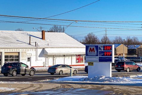Gas prices this afternoon set to $3.99 per gallon for regular unleaded from Marathon gas station at 125 N Annie Glidden Road. (Sean Reed | Northern Star)