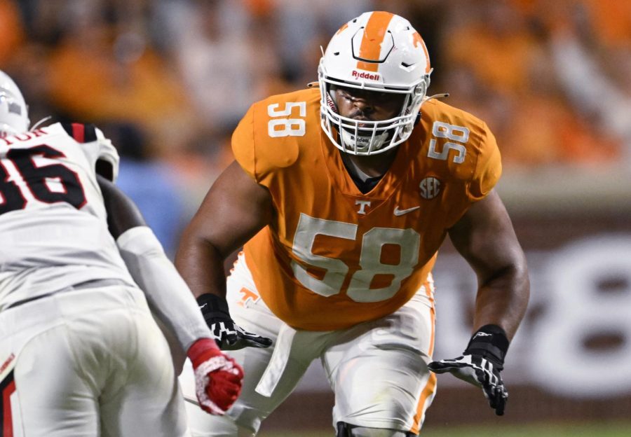 Tennessee+offensive+lineman+Darnell+Wright+%2858%29+plays+against+Ball+State+during+an+NCAA+football+game+Sept.+1%2C+2022%2C+in+Knoxville%2C+Tenn.+The+Chicago+Bears+selected+Wright+with+the+No.+10+overall+pick+in+the+NFL+draft+Thursday%2C+April+27%2C+2023.+%28AP+Photo%2FJohn+Amis%2C+File%29
