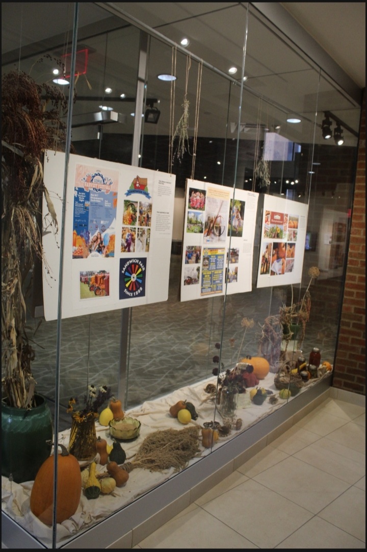 The outside of the display of the “Good Food” exhibit. The exhibit can be found in the Pick Museum of Anthropology and is open Tuesday through Saturday from 10 a.m. to 4 p.m. until May 11. (Sasha Norman | Northern Star)
