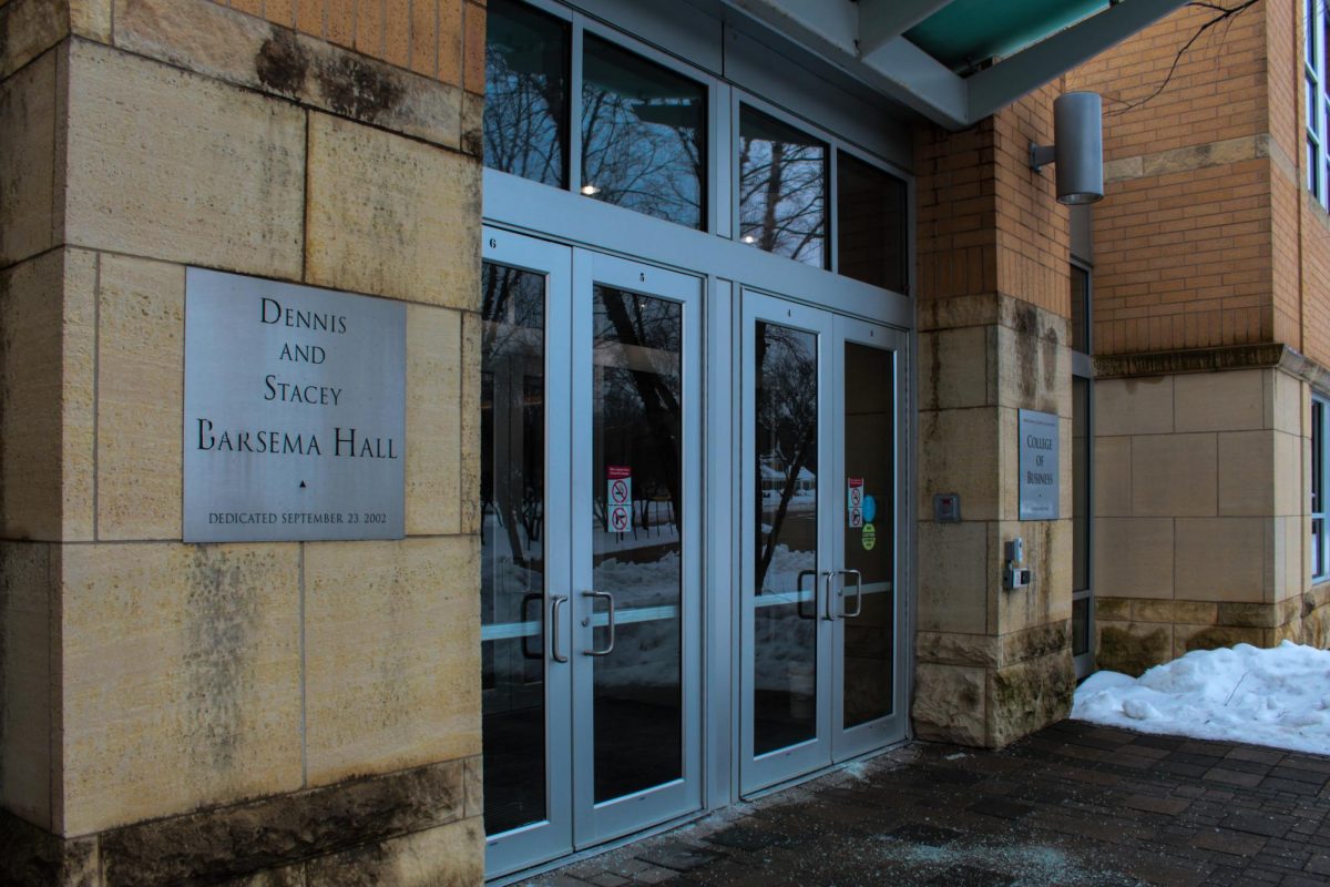 The main entrance to Barsema Hall sits in its shadow Tuesday afternoon. The Young Trailblazers Panel will take place at 5 p.m. on Feb. 1 in the De La Vega Innovation Lab located in Barsema Hall.  (Totus Tuus Keely | Northern Star)
