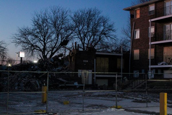 An image shows the state of a collapsed 1024 W. Hillcrest Dr. apartment building. The building caught fire on Dec. 22 and is set to be demolished. (Ethan Rodriguez | Northern Star)