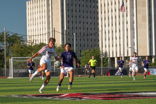 NIU men’s soccer redshirt sophomore defender Tomasz Slawek (17) goes after the ball during the Huskies’ match against Western Illinois University on Aug. 28. NIU earned its third win of the season with a 2-1 defeat of Indiana University Indianapolis. (Totus Tuus Keely | Northern Star)