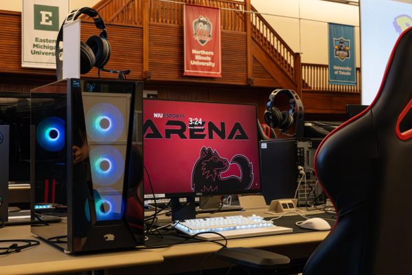 A computer at the Esports Arena shows the Huskie Logo. NIU Esports partnered with the Huskie Gaming club to host Huskie Rumble from 6 p.m to 9 p.m on Wednesday at the Esports Arena in Altgeld Hall. (Totus Tuus Keely | Northern Star)